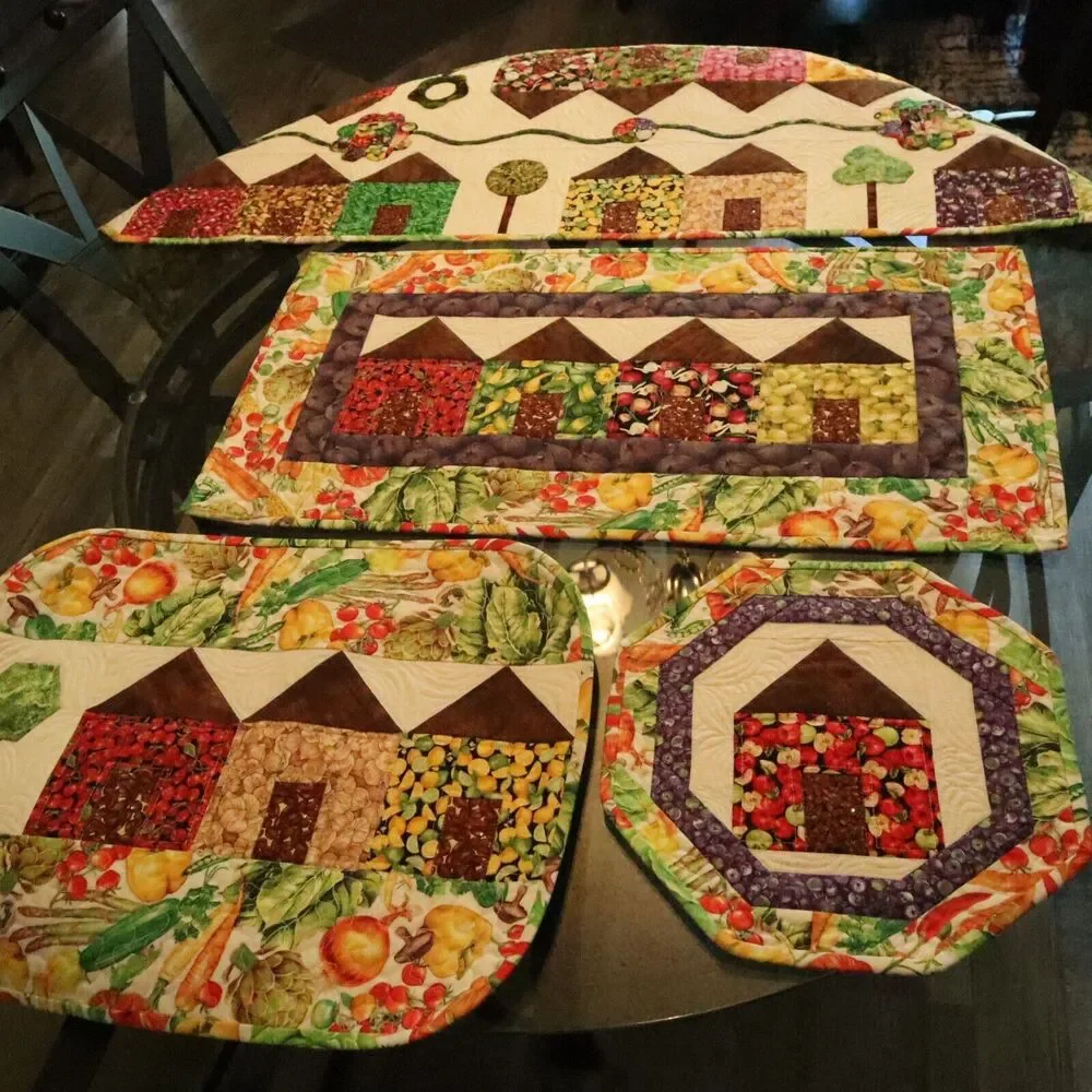 Reversible Table Runners, Place Mats set of 7 pieces Handmade Garden Americana